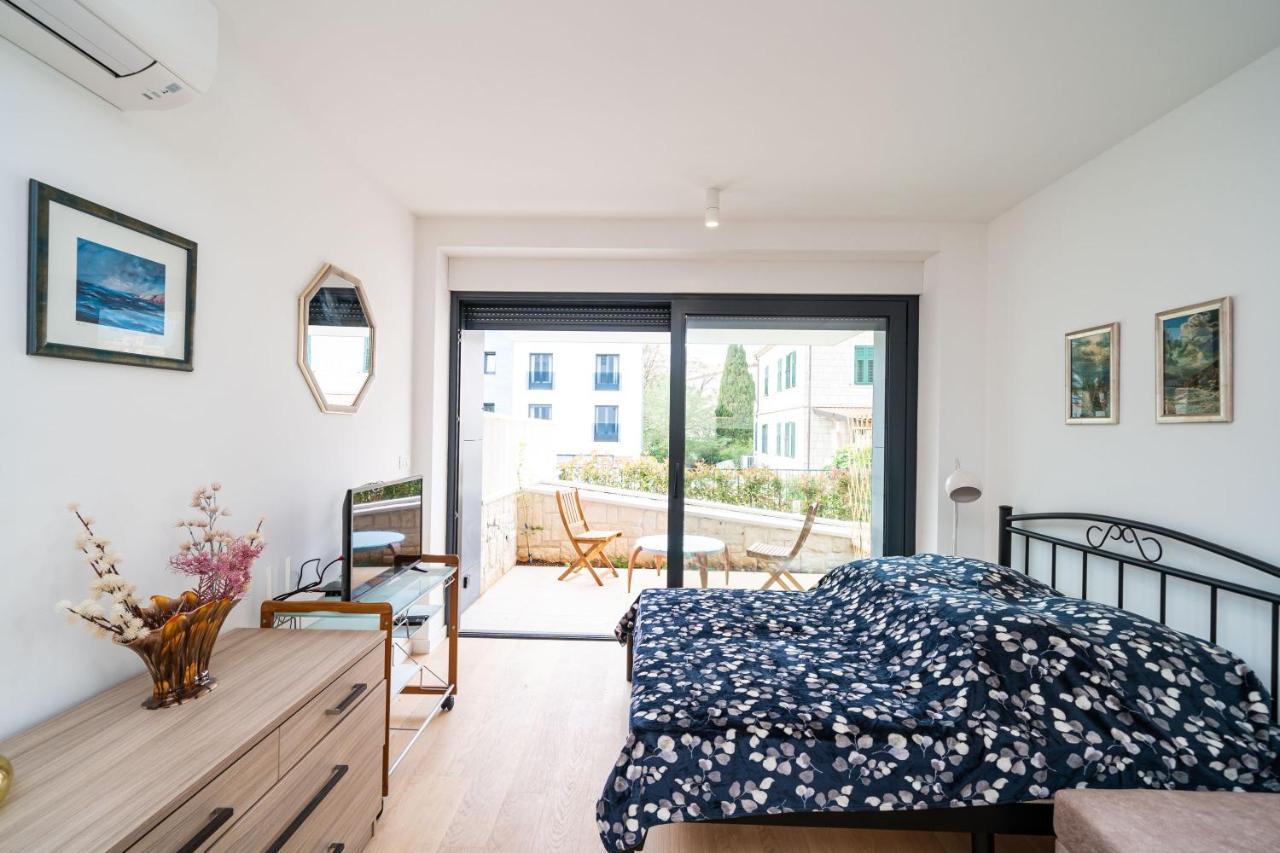 Moskar Apartment *